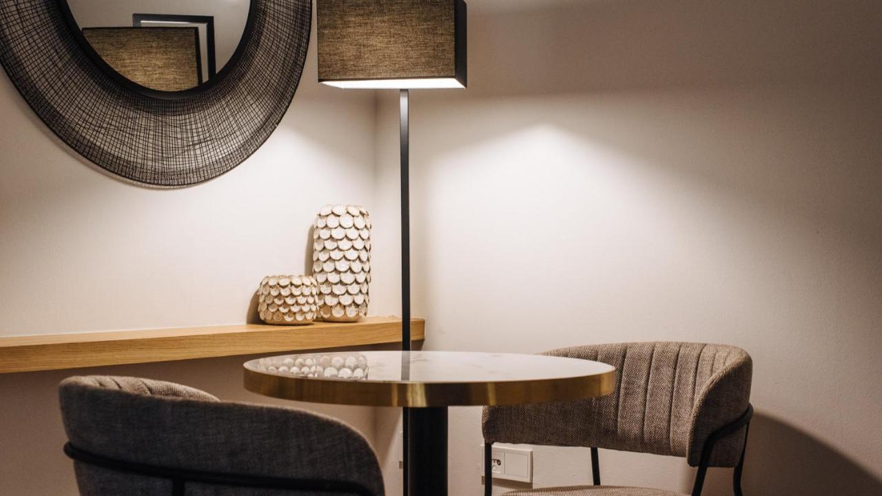 R26 Suites Sevilla Εξωτερικό φωτογραφία