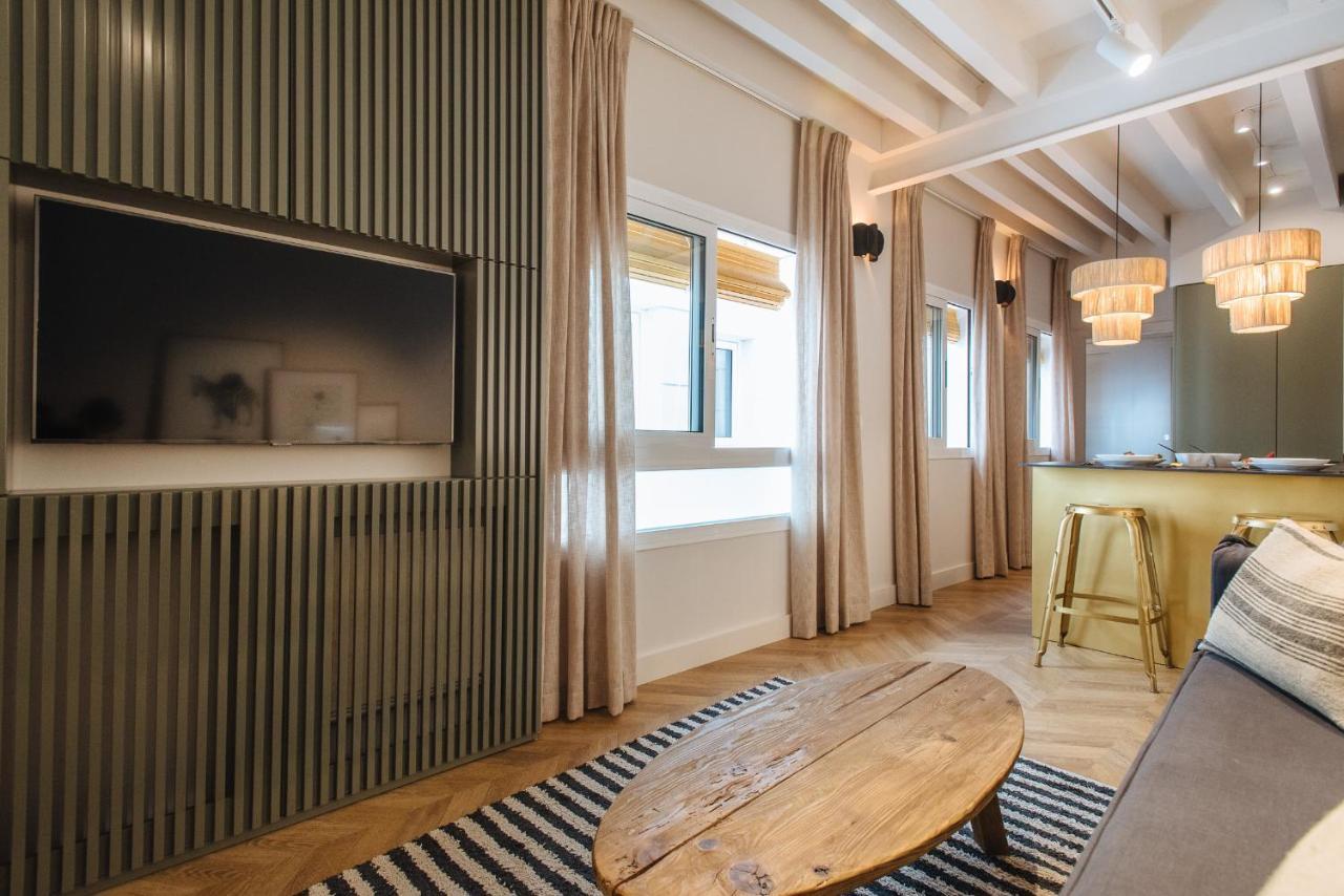 R26 Suites Sevilla Δωμάτιο φωτογραφία