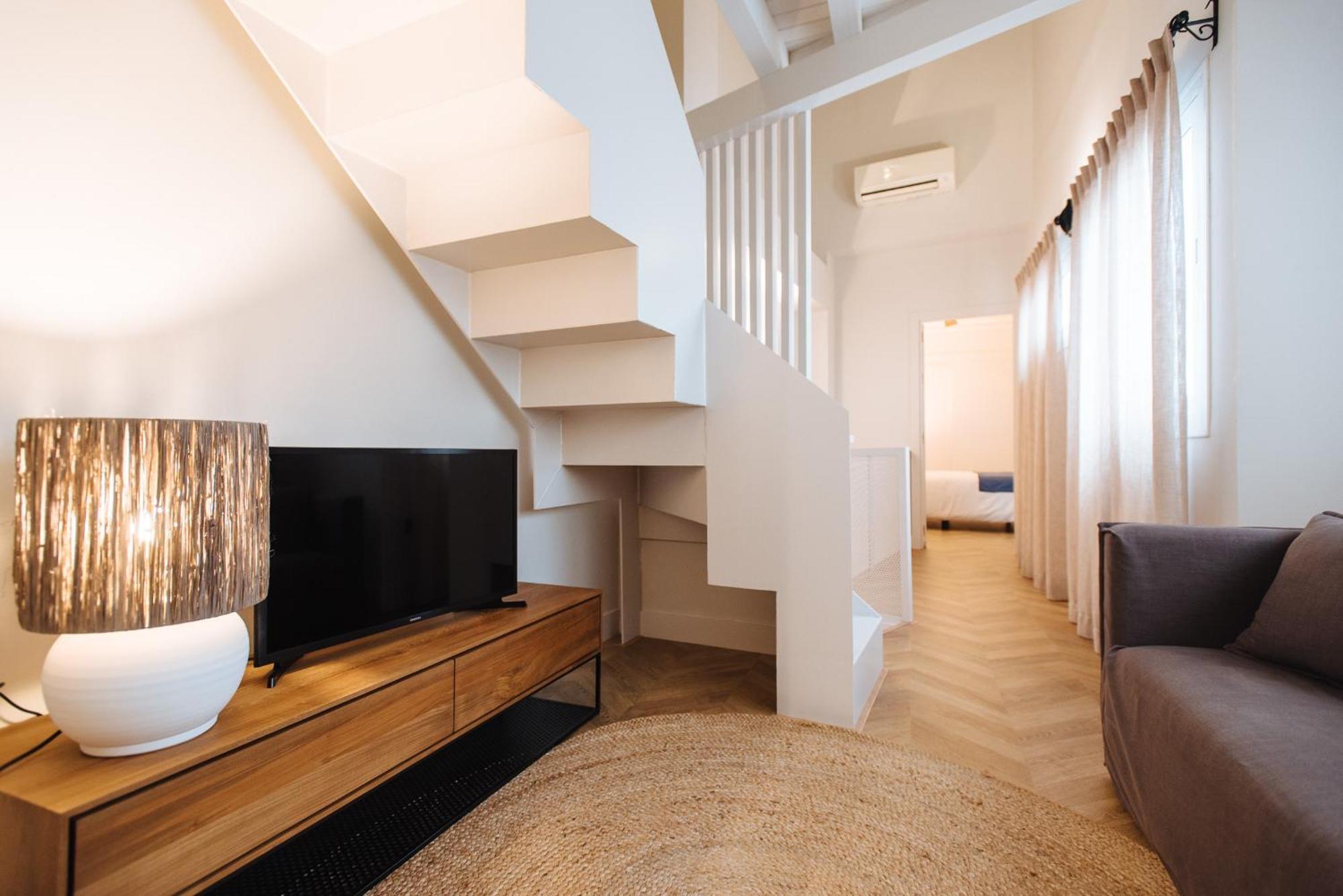 R26 Suites Sevilla Δωμάτιο φωτογραφία