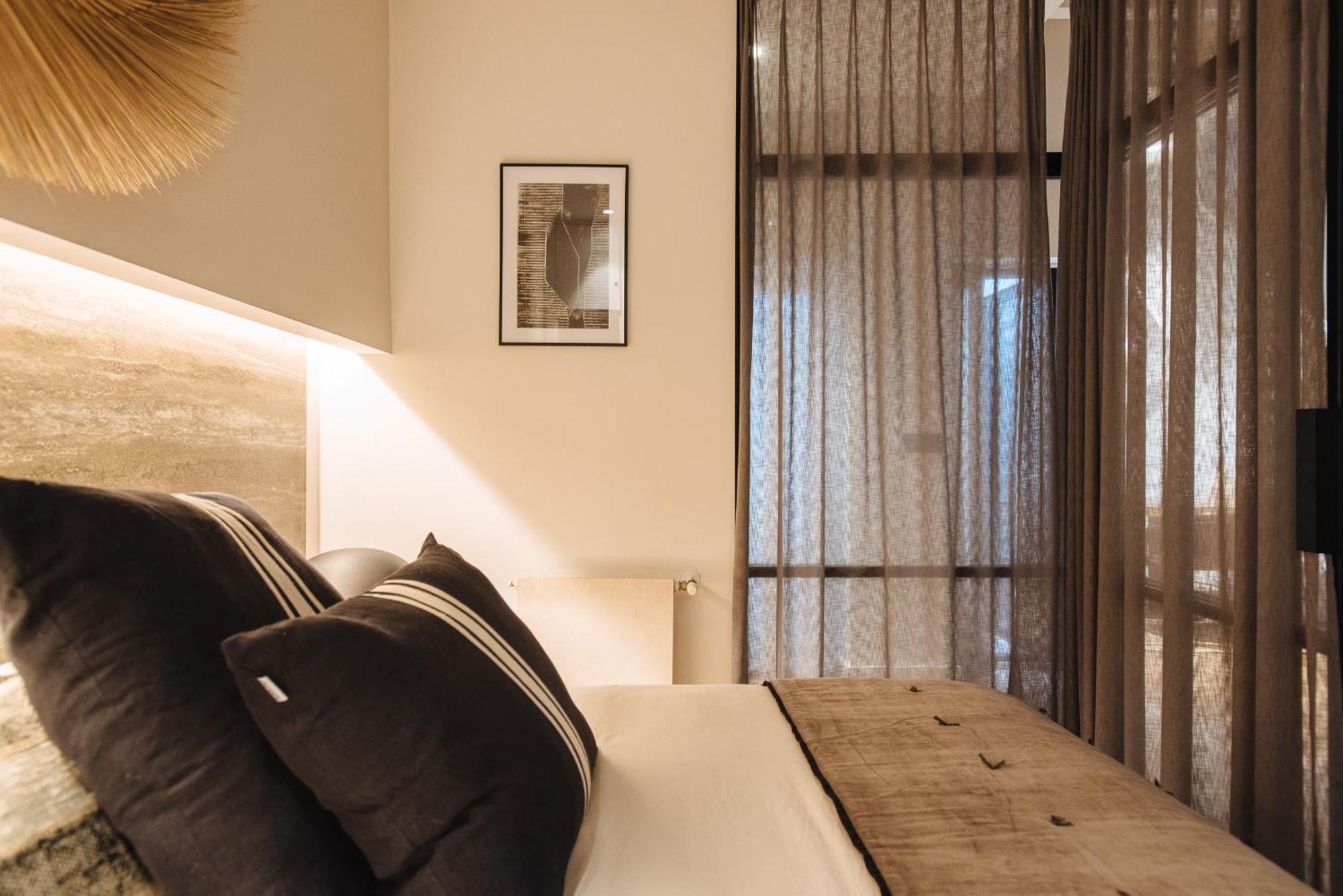 R26 Suites Sevilla Δωμάτιο φωτογραφία